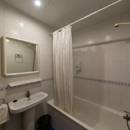 Sunway Tara * Sitges