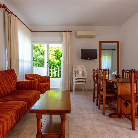 Daire Sunway Tara Sitges